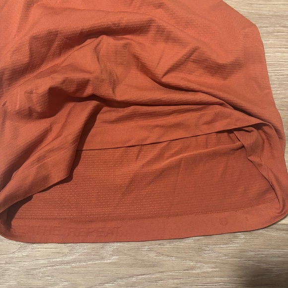 Lululemon Swiftly Tech Racerback Tank 2.0 Size 6 - Picture 3 of 3